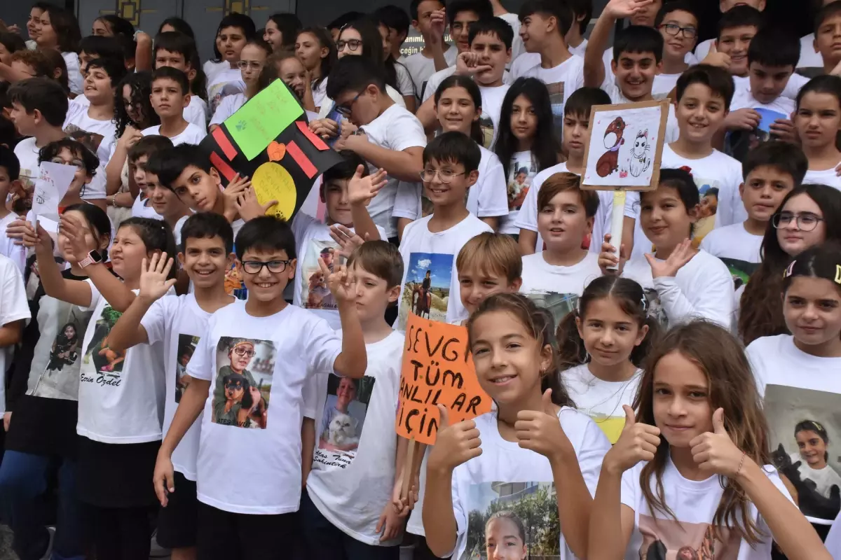 Öğrenciler Hayvanları Koruma Günü'nde Farkındalık Yaratıyor