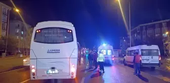 Çerkezköy'de İşçi Servisi Yayaya Çarptı: Ağır Yaralı