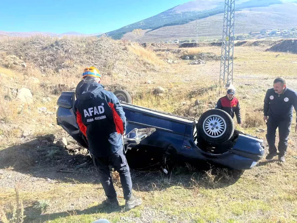 Ardahan'da Otomobil Devrildi: 4 Yaralı