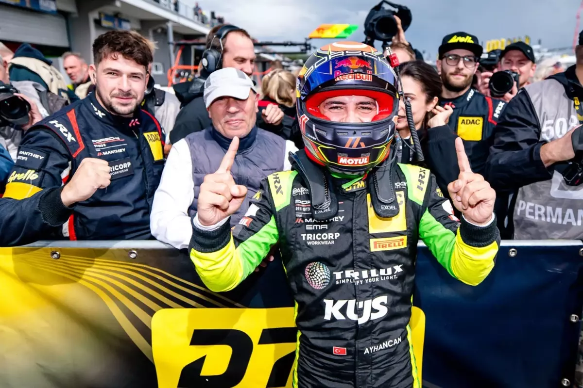 Ayhancan Güven'den tarihi şampiyonluk