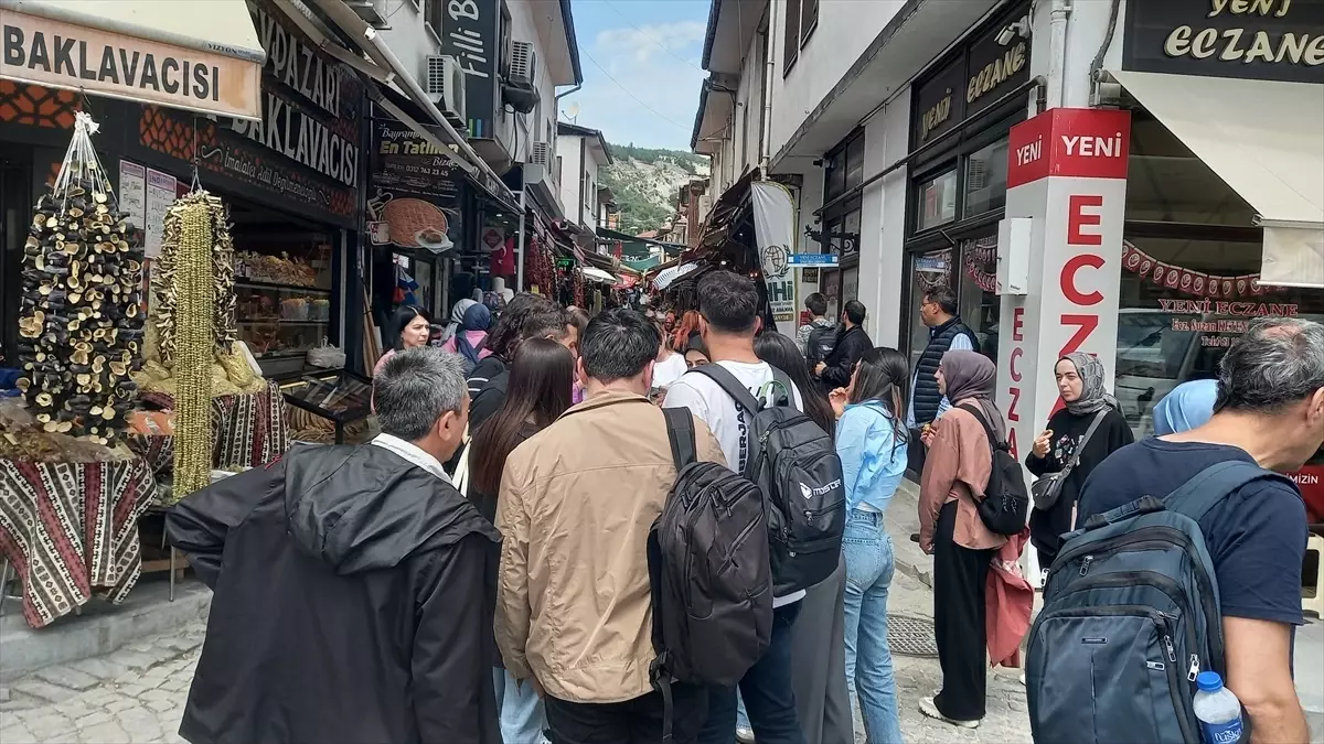 Beypazarı'nda Hafta Sonu Yerli Turist Yoğunluğu