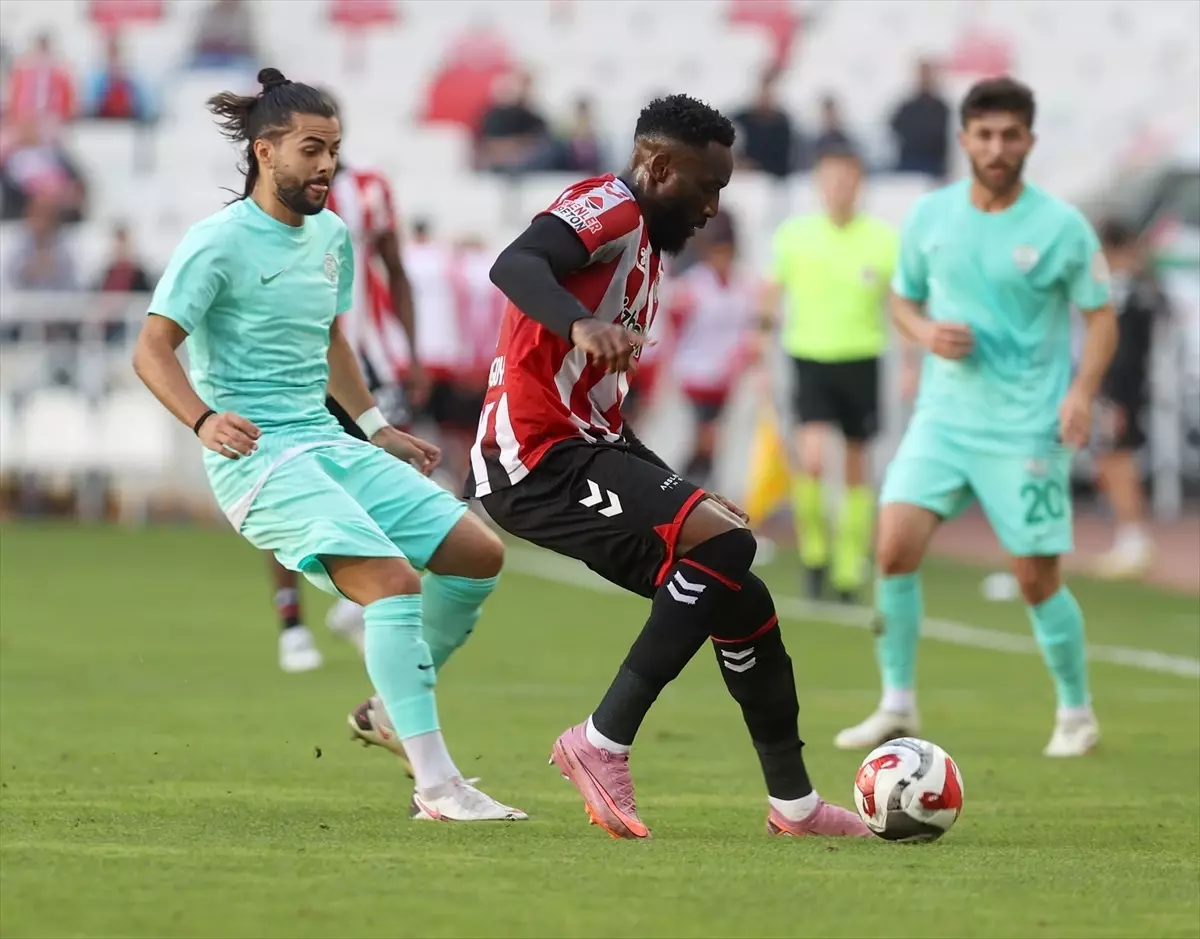 Özbelsan Sivasspor ve Serikspor Golsüz Beraberlik Aldı