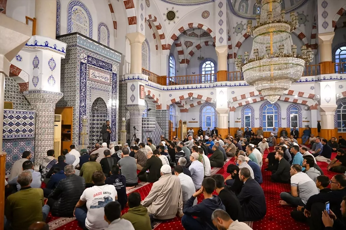 Gaziantep'te 'Gazze İçin Kıyamdayız' Etkinliği Düzenlendi