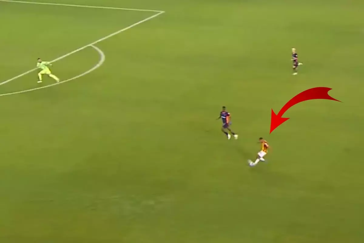 Göztepeli Juan'dan şahane gol