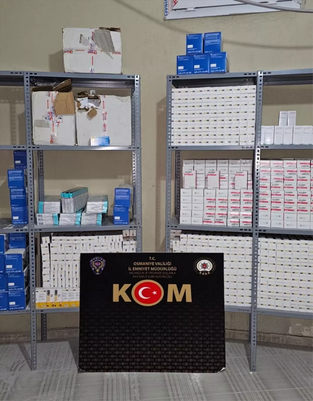 Osmaniye'de 250 Bin Kaçak İlaç Ele Geçirildi, 3 Şüpheli Gözaltına Alındı