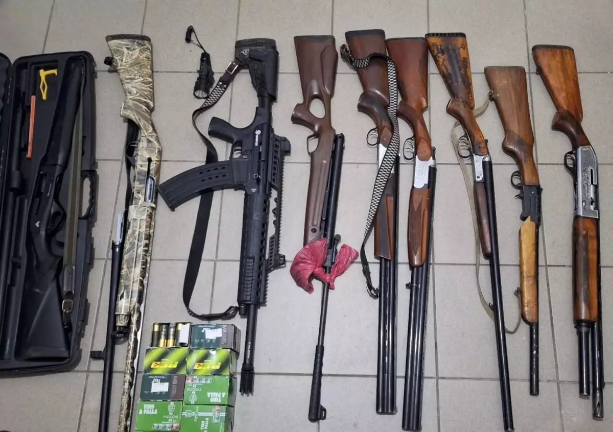 Tekirdağ'da Kaçak Tavşan Avına Baskın: İki Kişi Yakalandı