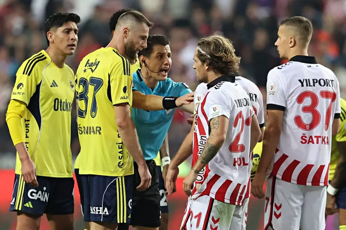 Samsunspor&apos;dan Fenerbahçe&apos;ye çelme