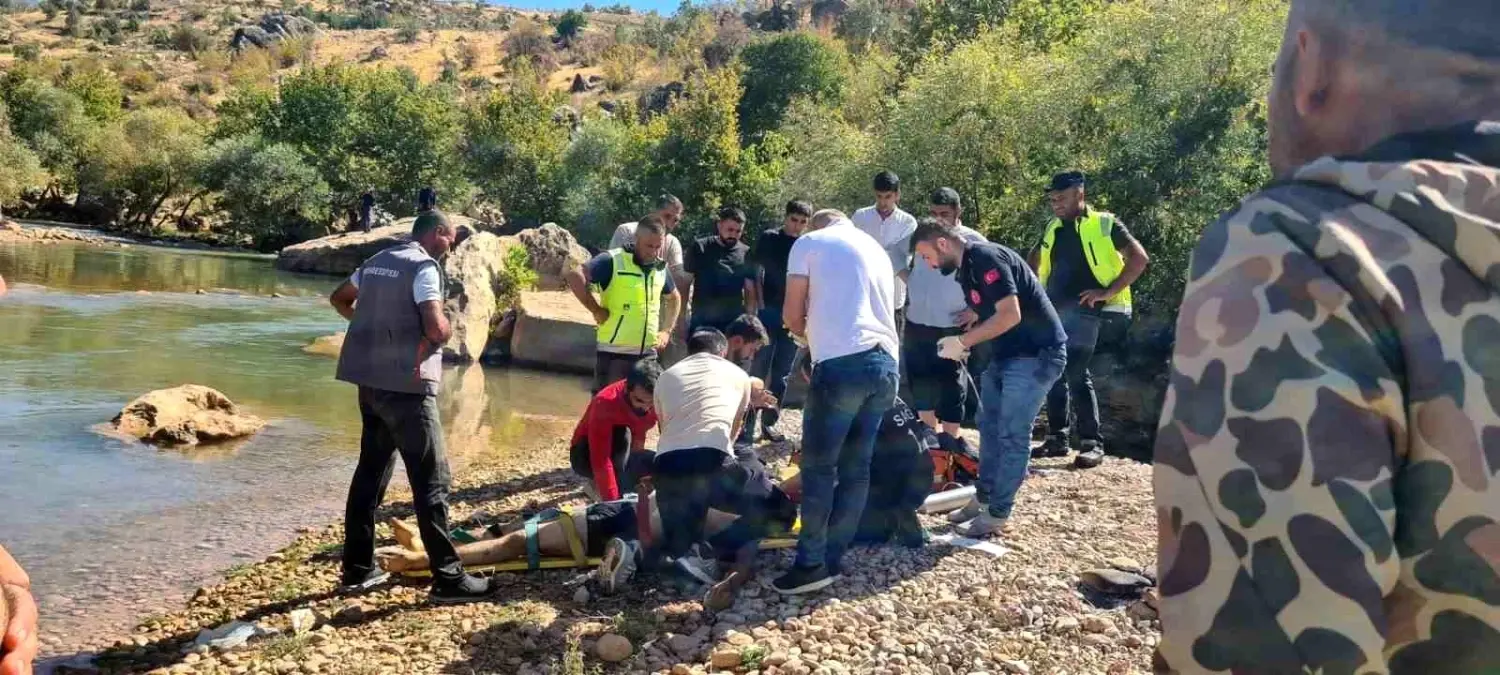 Siirt'te Zarova Çayı'na Giren Genç Boğuldu