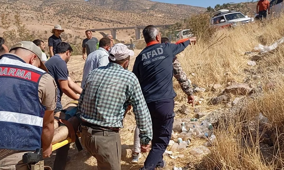 Siirt'te Çaya Giren Genç Boğuldu