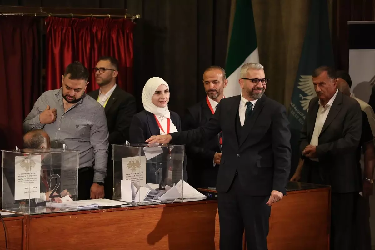 Suriye'de Halk Meclisi Seçimleri Başladı