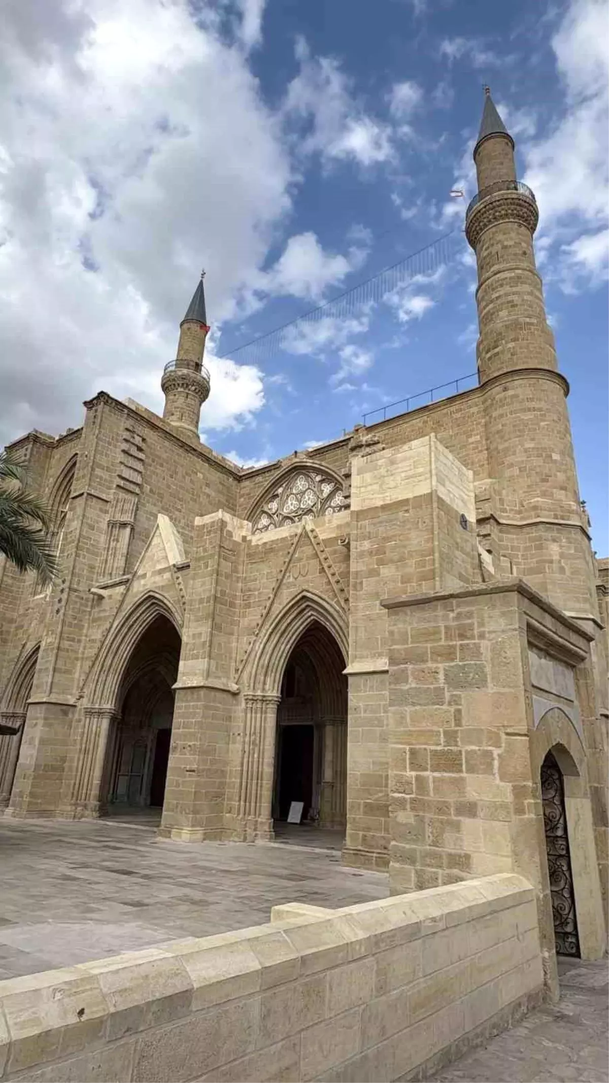 THY bu yıl KKTC'ye 2,1 milyon yolcu taşımayı hedefliyor