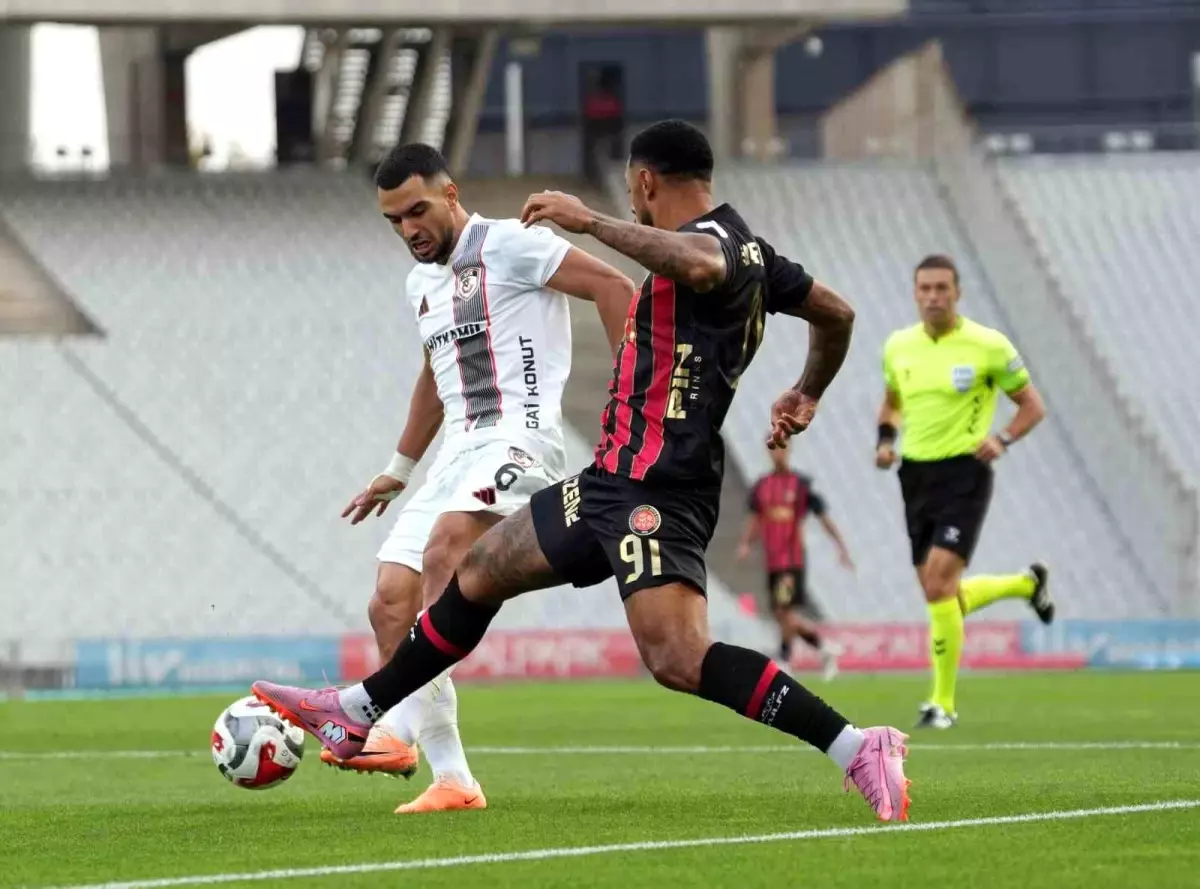 Trendyol Süper Lig: Fatih Karagümrük: 0 Gaziantep FK: 0 (Maç devam ediyor)