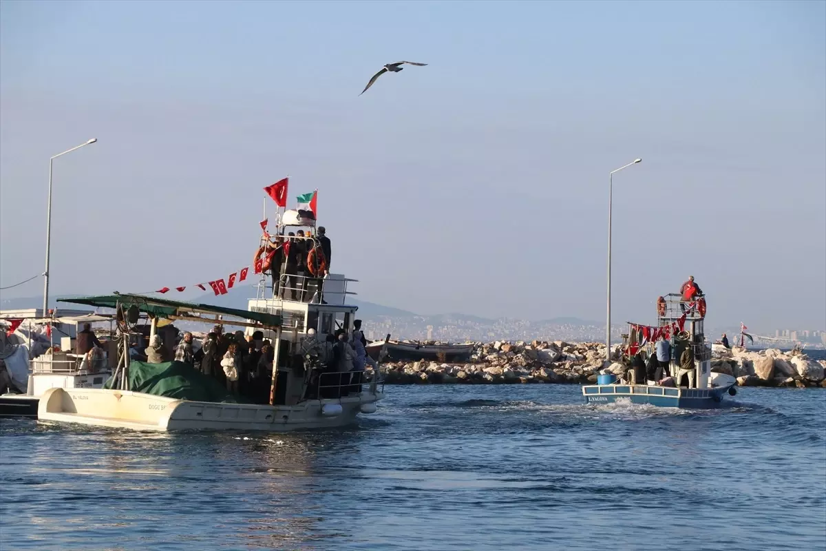 Yalova'da denizciler Filistin ve Küresel Sumud Filosu'na destek için Marmara'ya açıldı