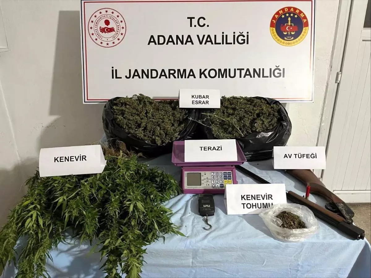Adana'da Jandarma Operasyonunda 10 Kilo Esrar Ele Geçirildi