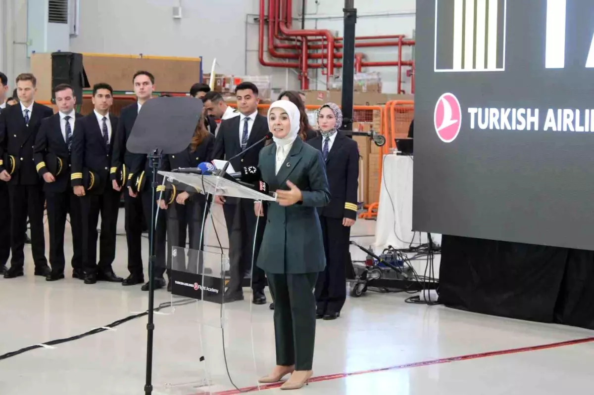 Aile ve Sosyal Hizmetler Bakanı Göktaş: 'Son 20 yılda kadın pilot sayısı 50 kat arttı'