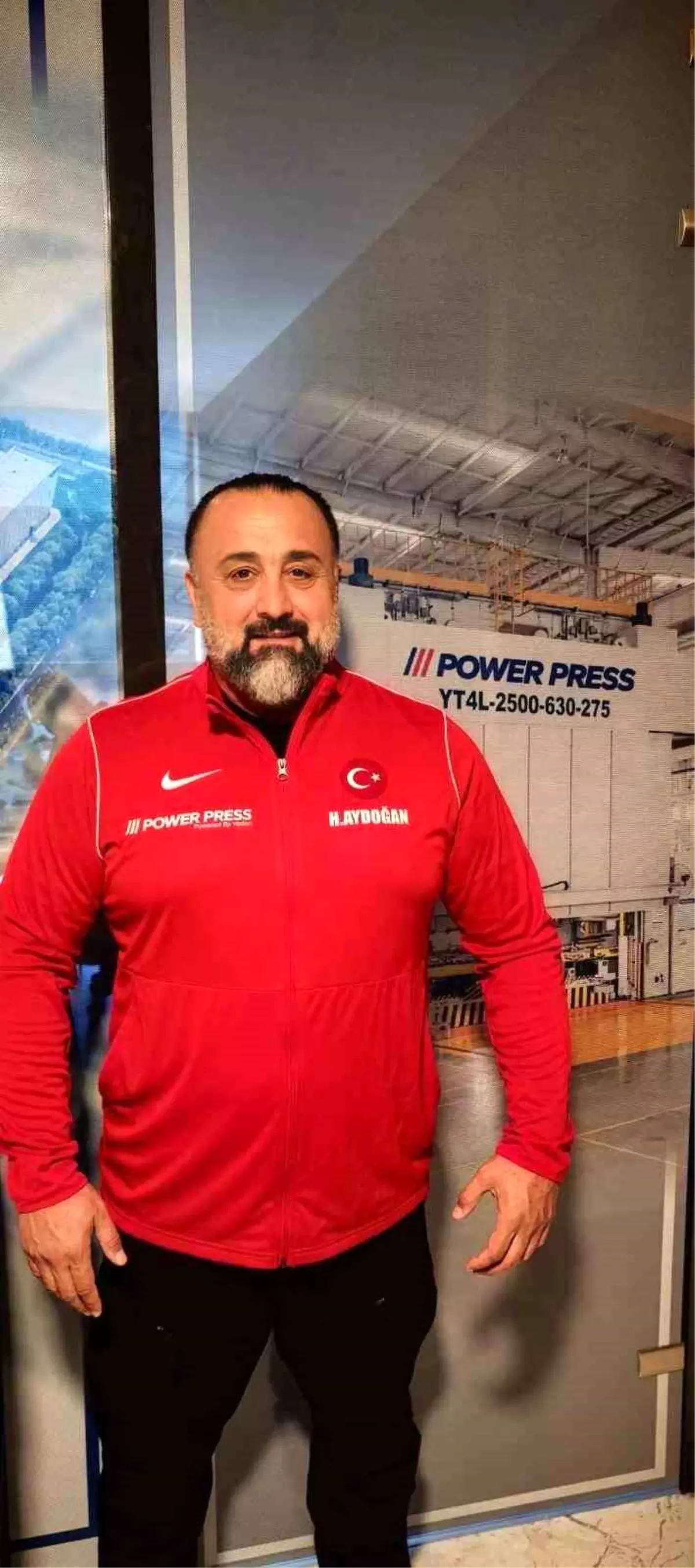 Hüseyin Aydoğan, Veteranlar Dünya Güreş Şampiyonası'nda Altın Madalya Hedefliyor