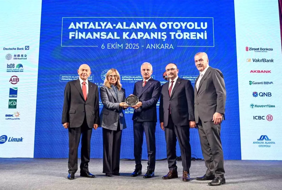 Antalya-Alanya Otoyolu Projesi Yılda 17,7 Milyar Lira Tasarruf Sağlayacak