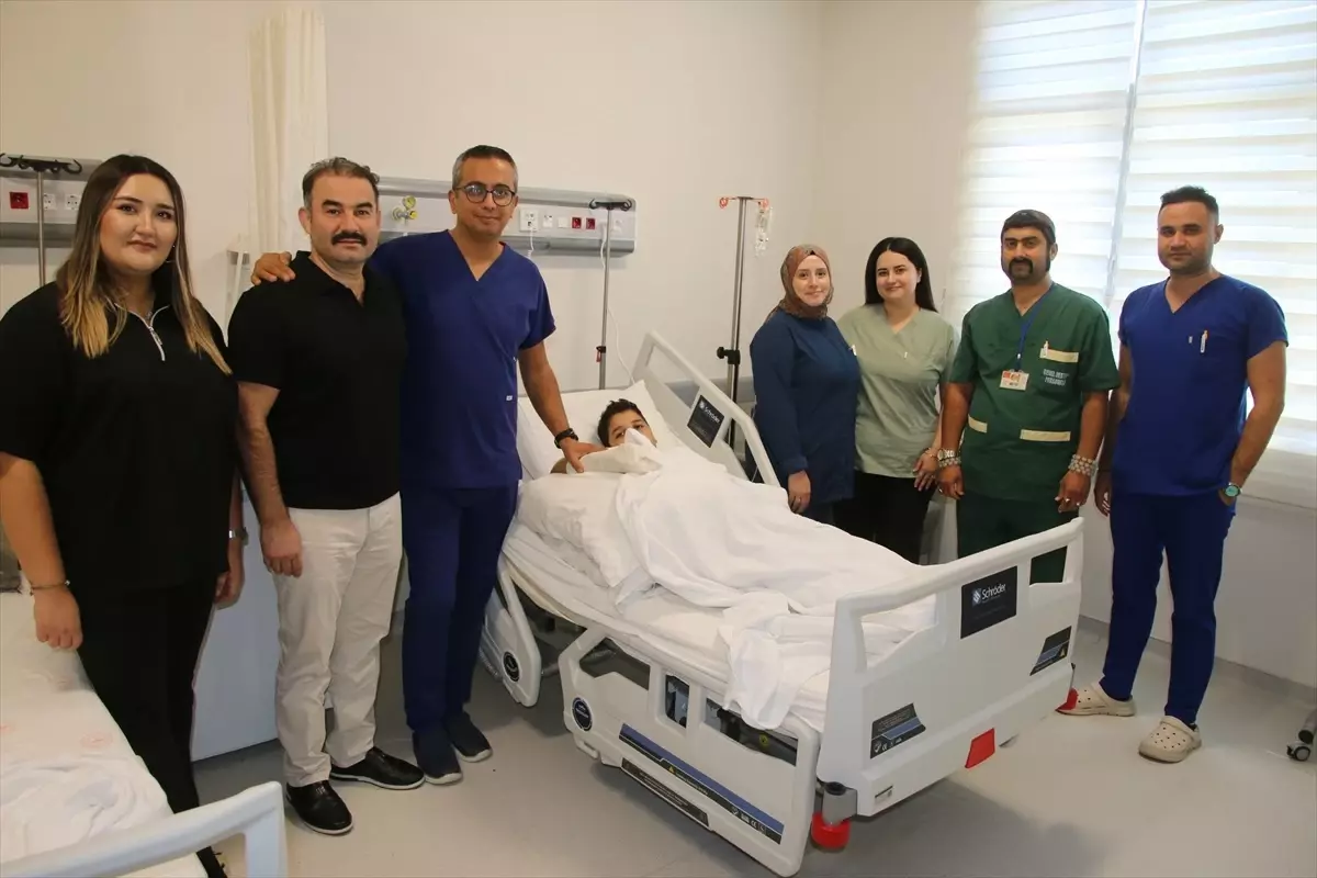 Hatay'da Çocuk Kazası: Kopan Parmak Başarıyla Dikildi