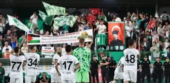 En sonunda bunu da gördük! 15 saatlik yol gelip maçı izlemeden geri gittiler