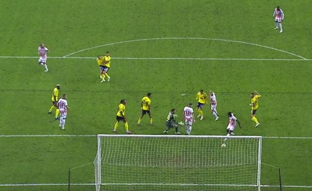 Is it a goal or not? Famous commentators expressed their views without hesitation in the match that divided the country