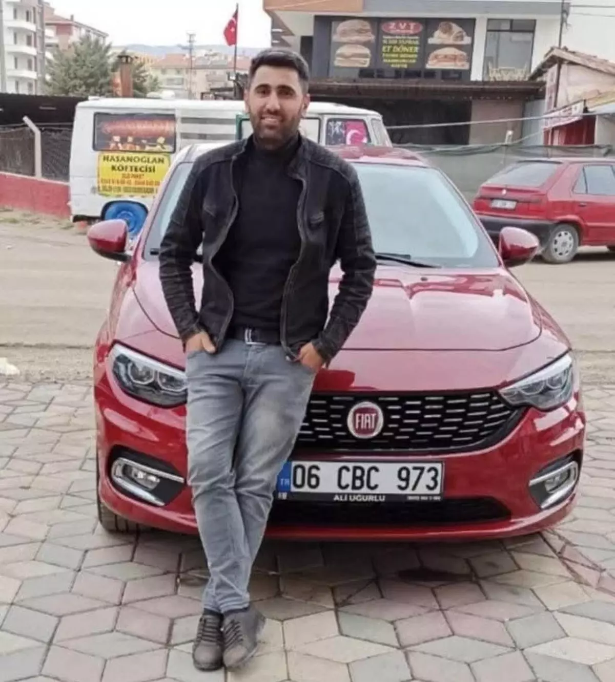 İnşaat İşçisi Emrah Akbay Toprağa Verildi