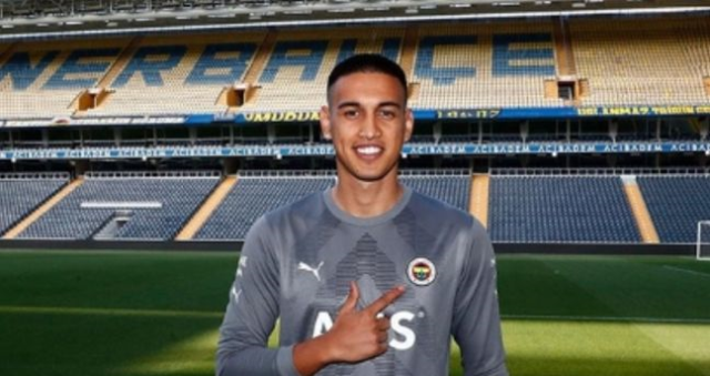 İrfan Can Eğribayat kimdir? Kaleci İrfan Can Eğribayat kaç yaşında, nereli?