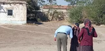 Yunak'ta 97 Yaşındaki Meryem Nineye Doğum Günü Sürprizi