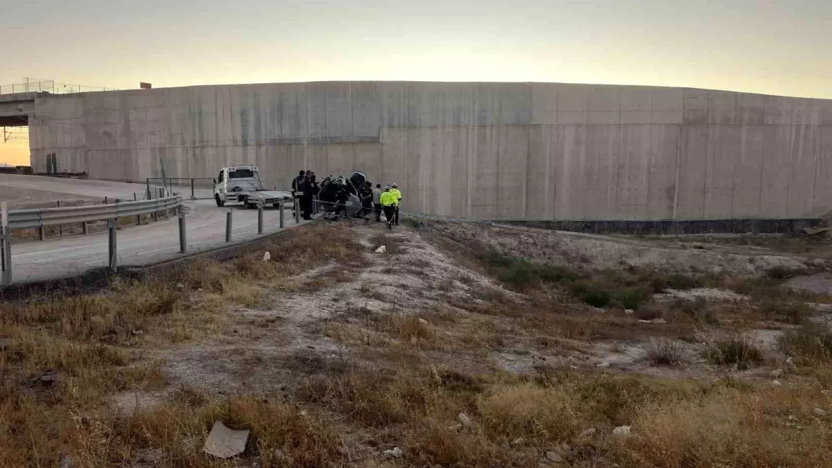 Konya'da Trafik Kazası: Sürücü Hayatını Kaybetti, 1 Yaralı