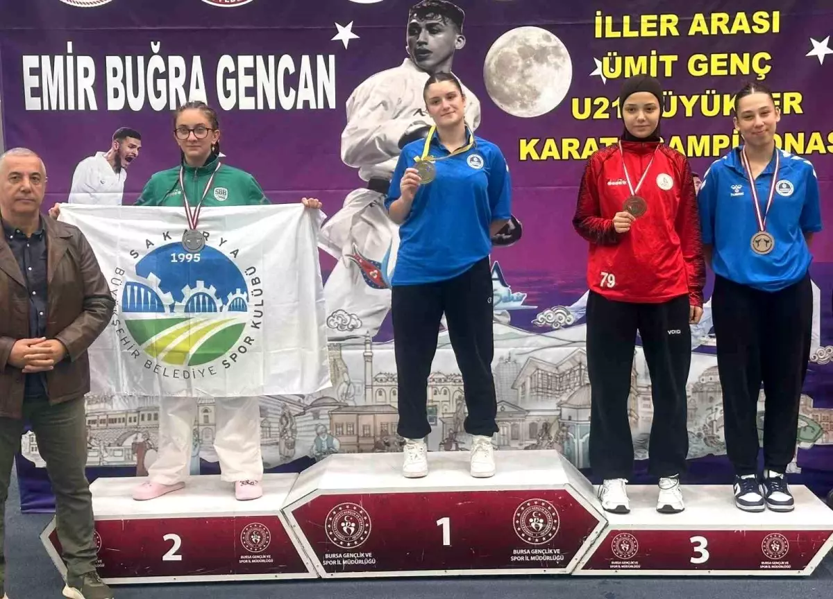 Körfez Gençlerbirliği Karate Şampiyonası'ndan 3 Madalya ile Döndü