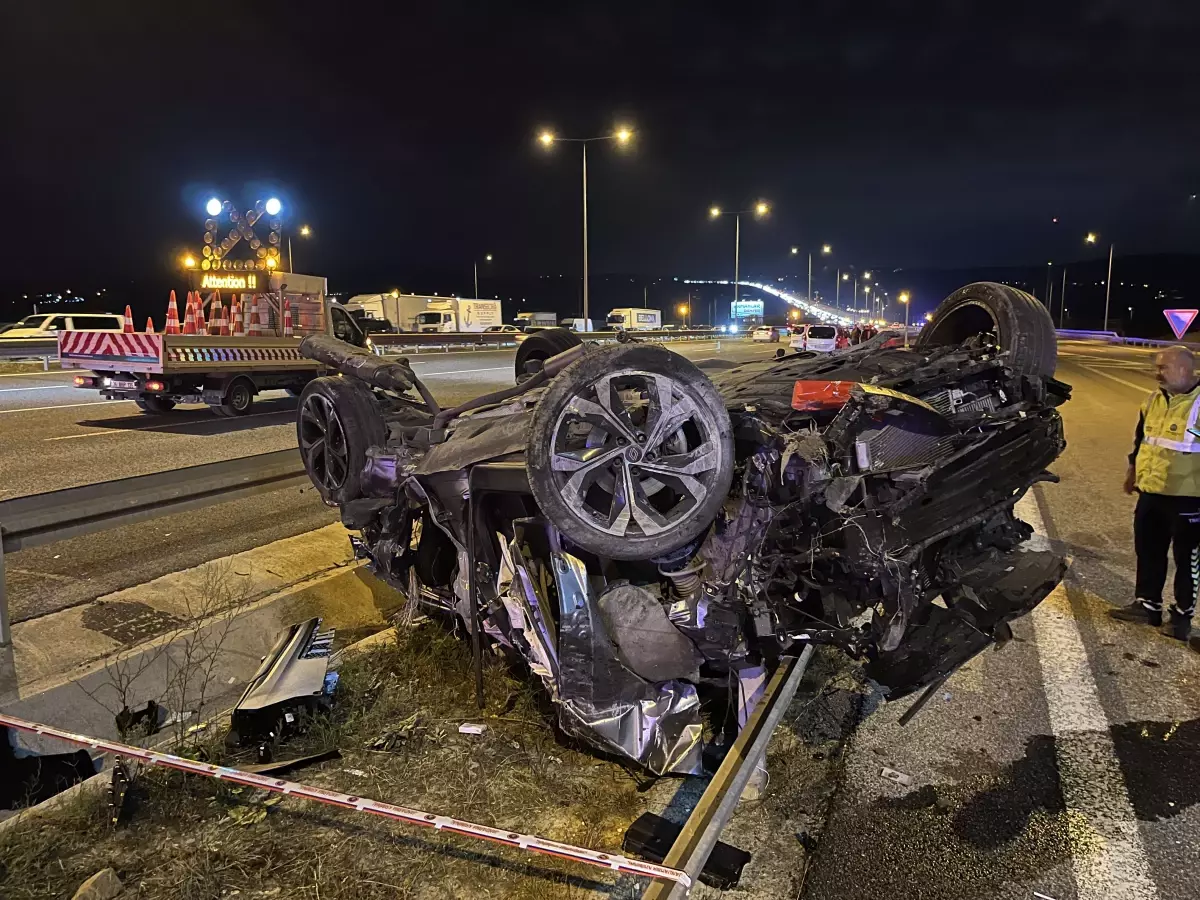 Kocaeli'de Trafik Kazası: 2 Ölü, 5 Ağır Yaralı