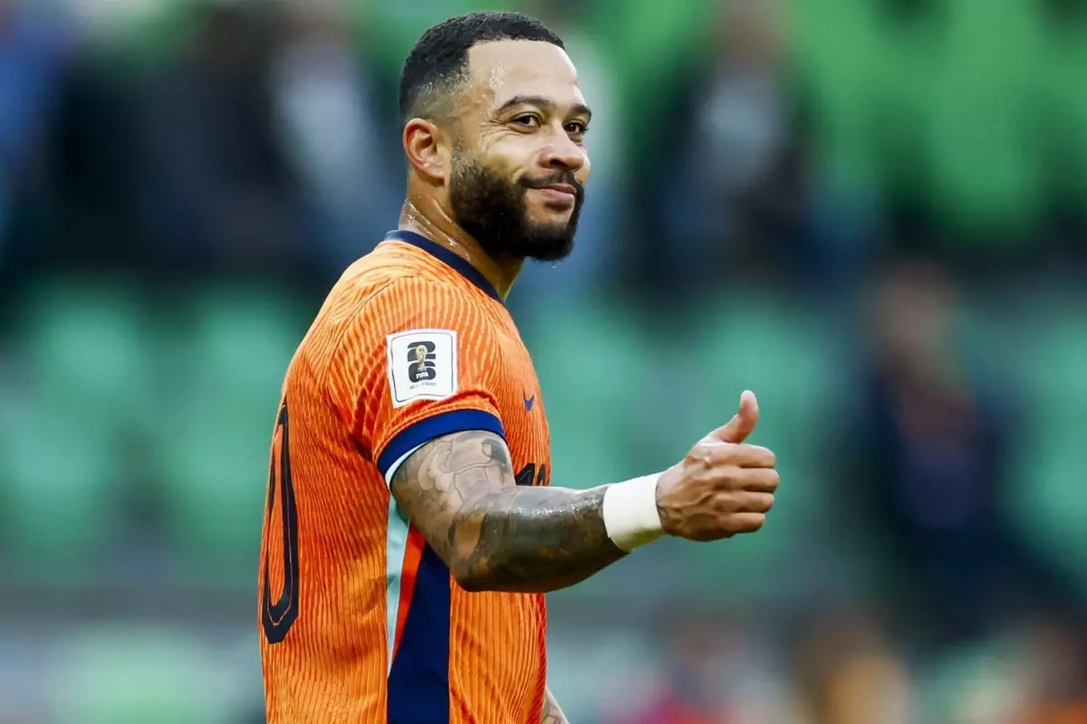 Memphis Depay'ın Brezilya'daki havalimanında pasaportu çalındı
