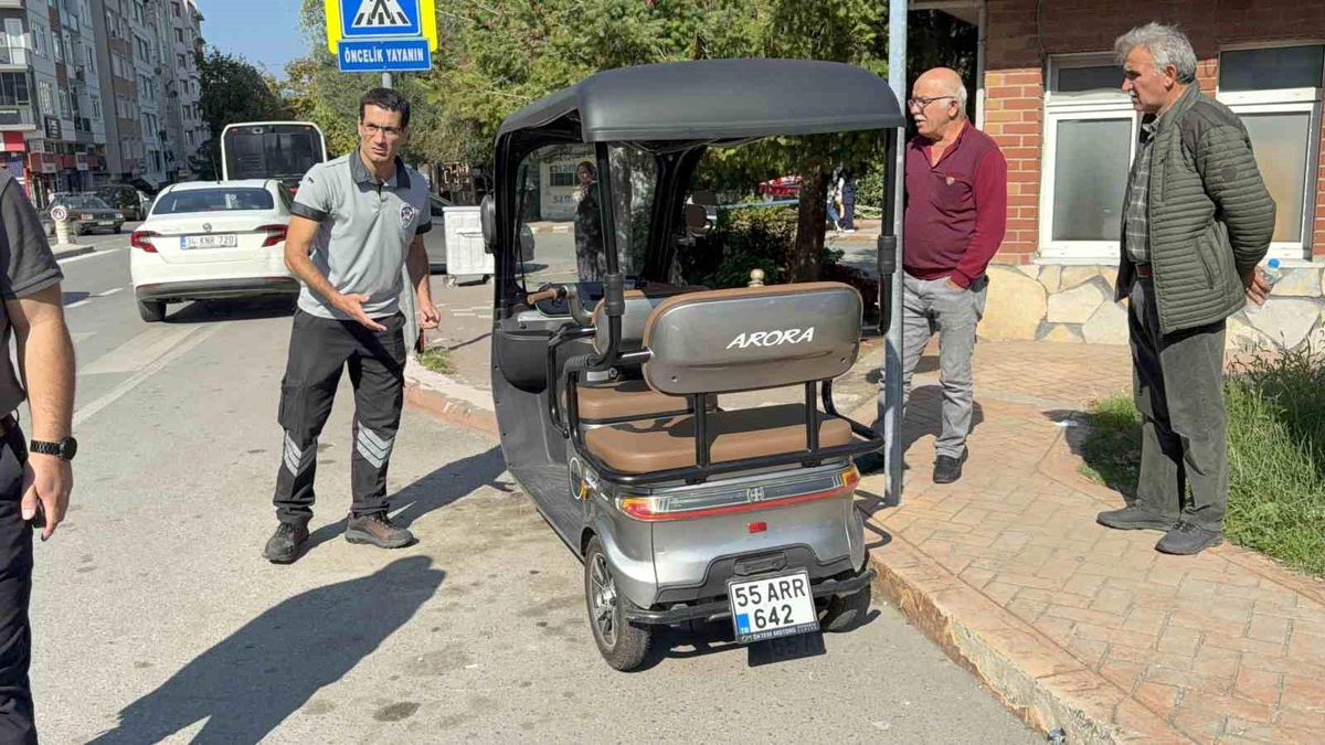 Samsun'da Motorlu Bisiklet Kaza Yaptı: Bir Yaralı