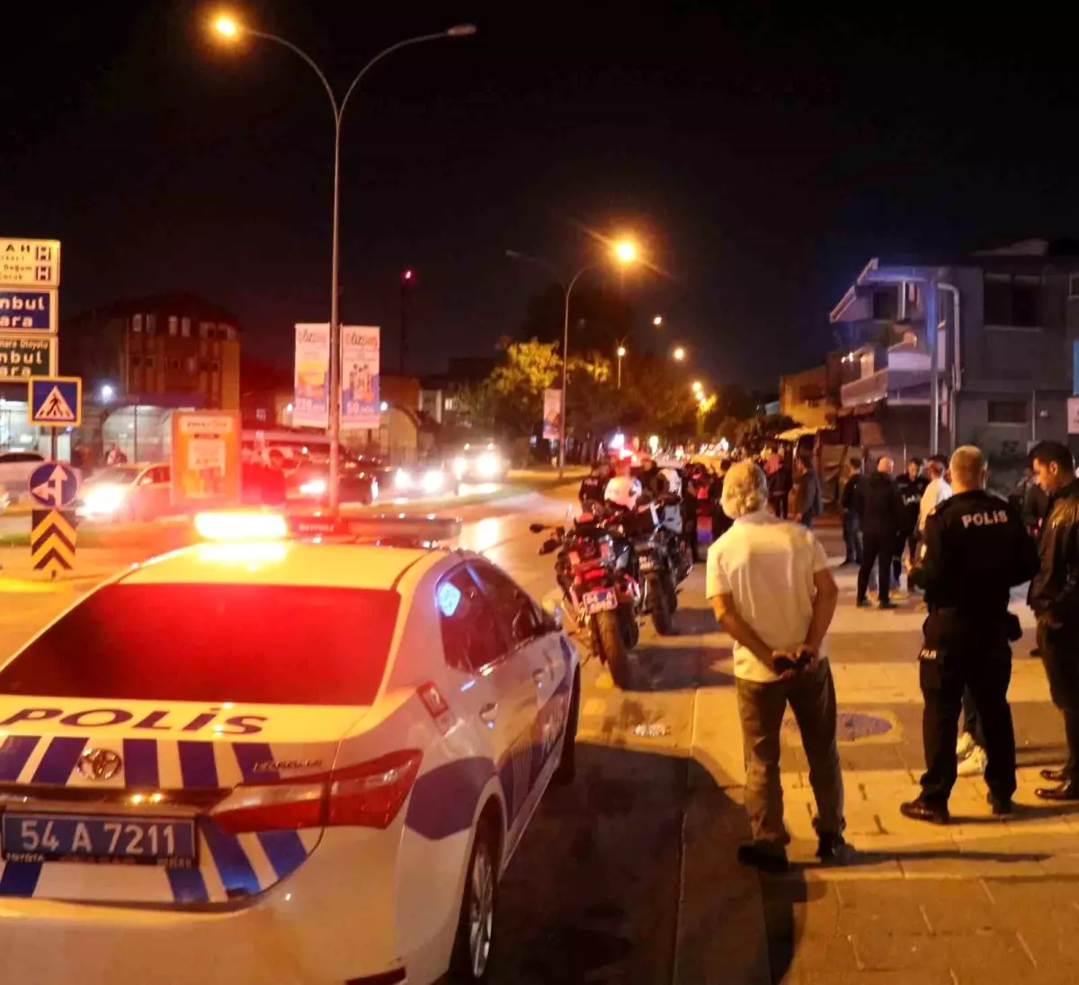 Sakarya'da İki Grup Arasında Kavga: Polis Müdahale Etti