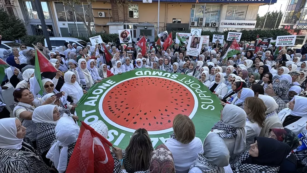 Sakarya ve çevre illerde AK Parti'li kadınlar Gazze'nin 'sesi' oldu