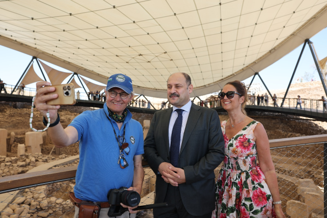 Şanlıurfa Büyükşehir Belediye Başkanı Mehmet Kasım Gülpınar: Silk Route 2025, Urfa için eşsiz tanıtım fırsatı Şanlıurfa Büyükşehir Belediye Başkanı Mehmet Kasım Gülpınar: Silk Route 2025, Urfa için eşsiz tanıtım fırsatı