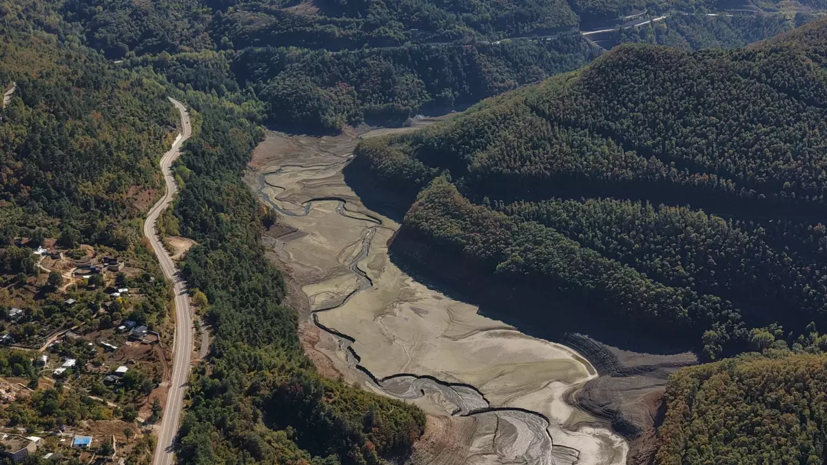 Bursa'da Su Krizi Baş Gösterdi: Barajlar Kritik Seviyelere Düştü