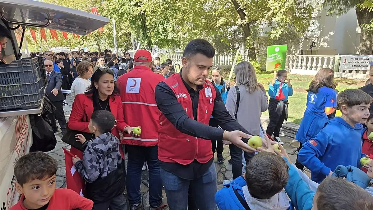 Dünya Yürüyüş Günü'nde Sağlıklı Yaşam Vurgusu