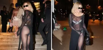 Ünlü şarkıcı giydiği şeffaf elbisesi ile Paris'i salladı