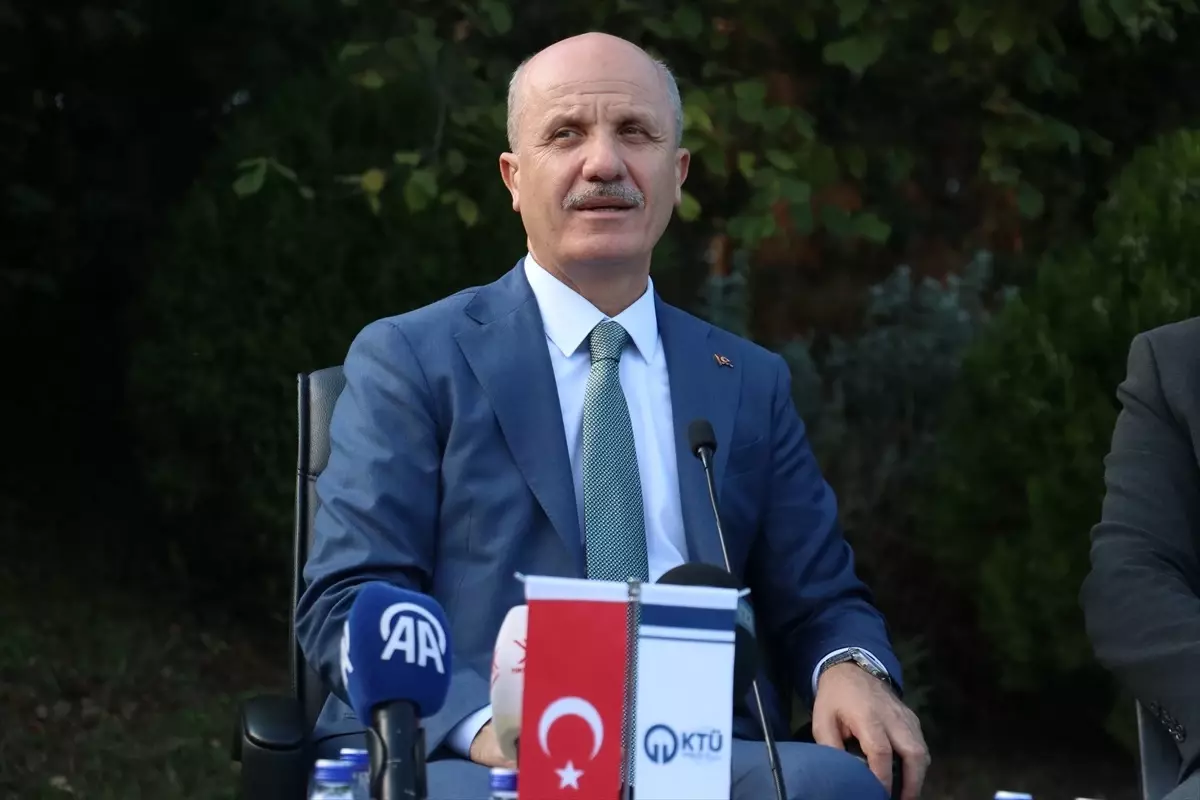 Özvar: Öğrenciler Aktif Paydaş Olmalı