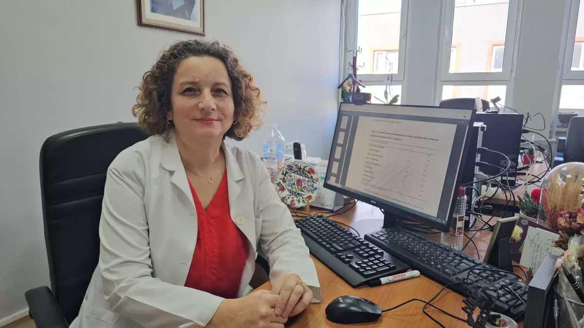 Zonguldak -Prof. Dr. Ayyıldız: İnternet kullanımı aile çocuk ilişkisinde çatışmaya yol açıyor /Video eklendi