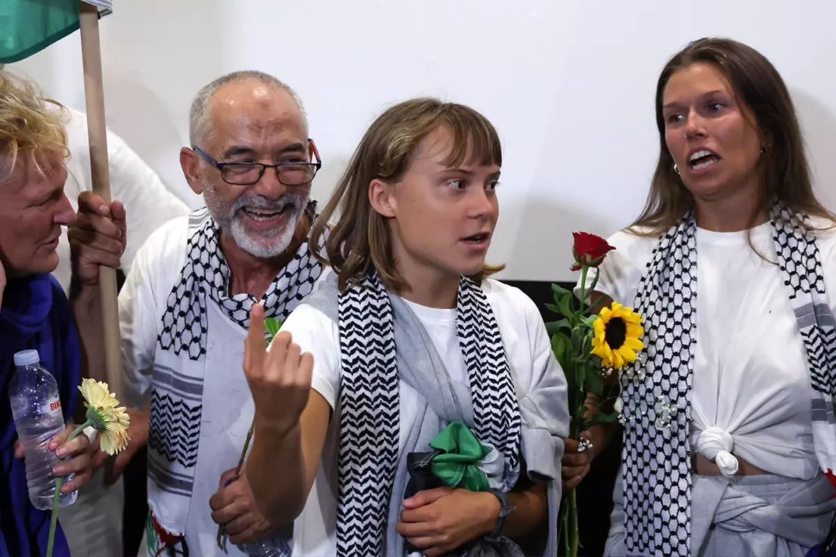 Aktivist Greta Thunberg, Yunanistan’da: Gazze’deki soykırımı durdurmak bize düşüyor
