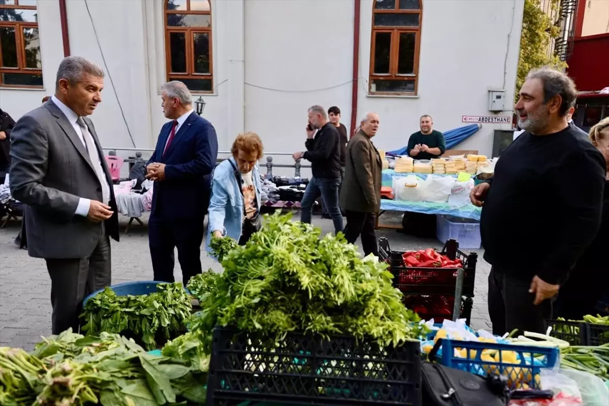 Artvin Valisi Esnafı Ziyaret Etti