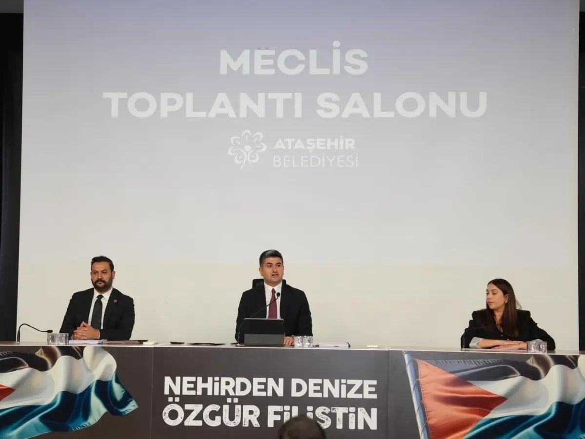 Ataşehir Belediye Başkanı Adıgüzel: 'Gazze'deki olaylar soykırımdır'
