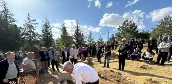 Kore Gazisi Yaşar Azap, Son Yolculuğuna Uğurlandı