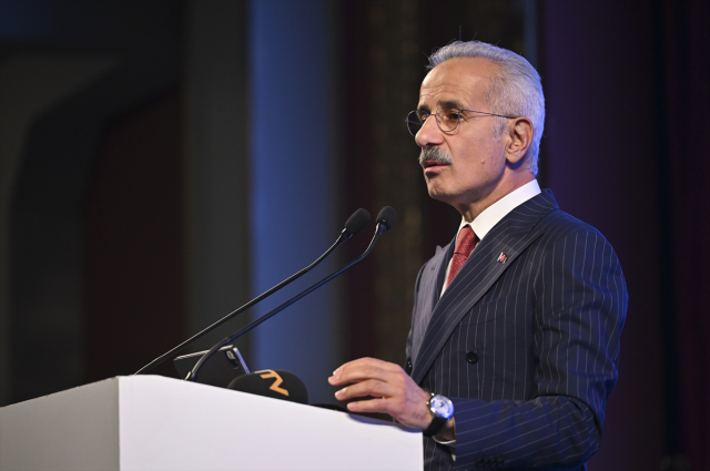 bakan uraloglu mujdeyi verdi 4 saatlik yol 36 19122188 9475 m