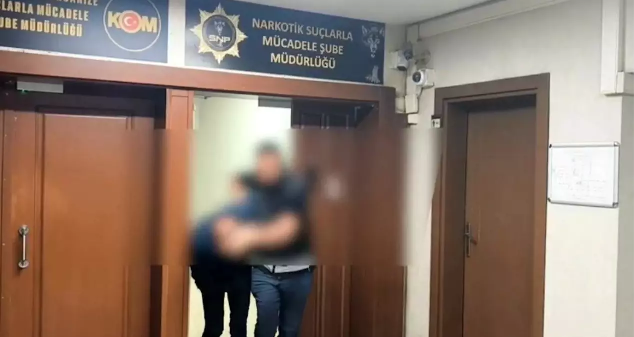 Sakarya'da Uyuşturucu ve Silah Operasyonu: 2 Şahıs Tutuklandı