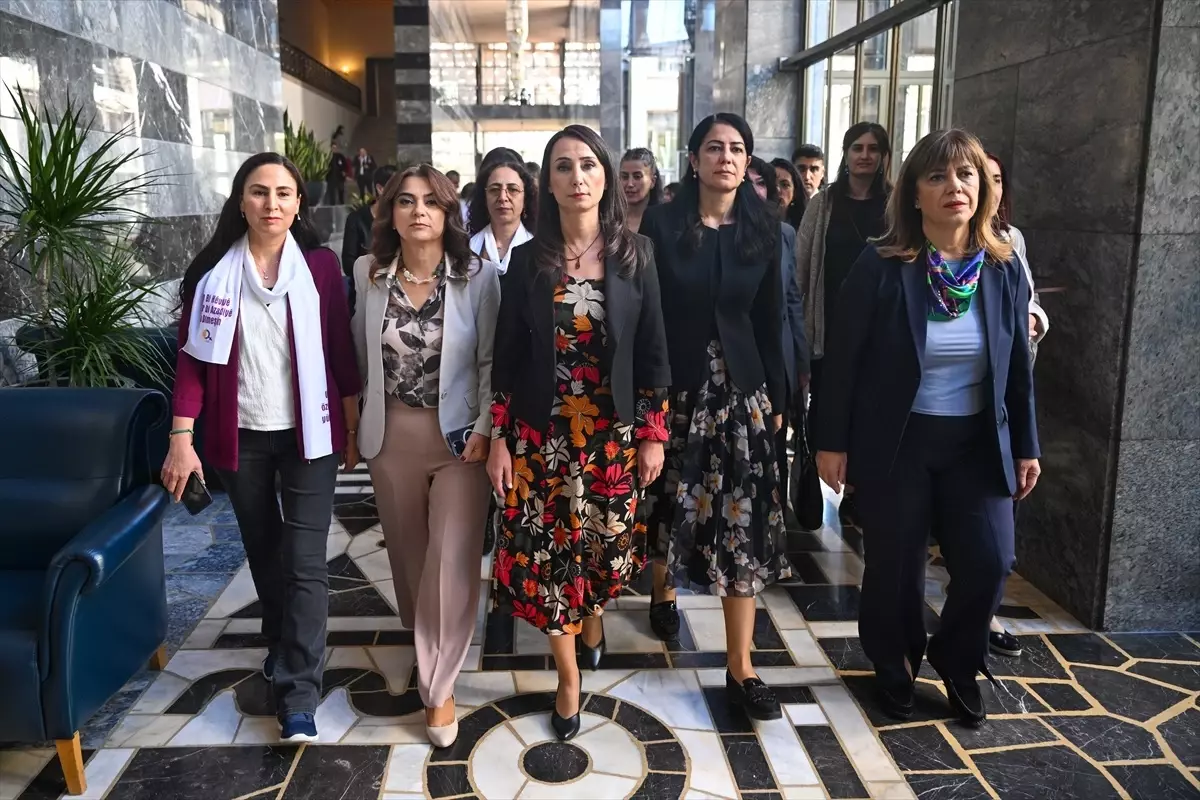 DEM Parti Eş Genel Başkanı Hatimoğulları'ndan Gazze ve Barış Çağrısı