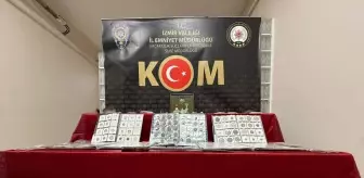 İzmir'de Tarihi Eser Kaçakçılığı Operasyonu: 2 Bin 433 Obje Ele Geçirildi