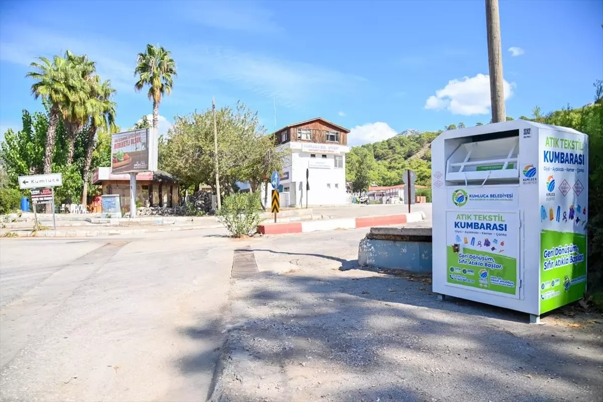 Kumluca Belediyesi Giysi ve Tekstil Atık Kumbarası Projesinin İkinci Etabını Tamamladı