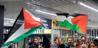 Küresel Sumud Filosu'nda İsrail tarafından alıkonulan 7 İtalyan aktivist daha Roma'ya döndü